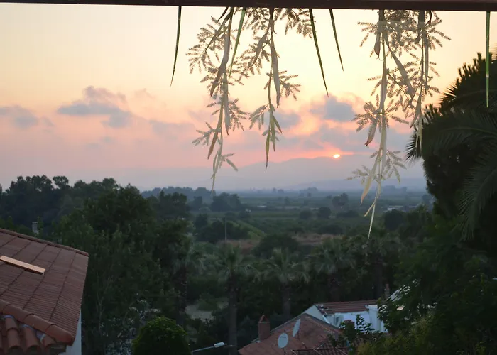 Ena Serenity Butik Отель