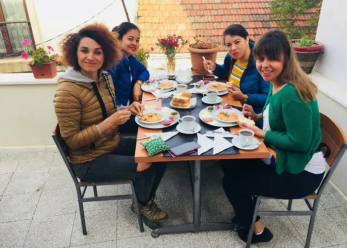 Отель Ena Serenity Butik