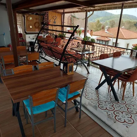 Ena Serenity Butik Hotel 3*