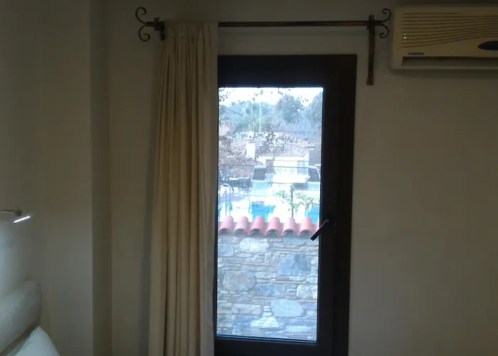 Ena Serenity Butik מלון 3*