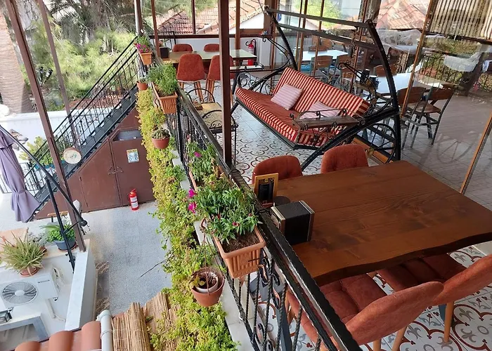 מלון Ena Serenity Butik